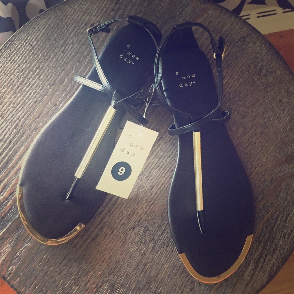 Black & Gold sandal